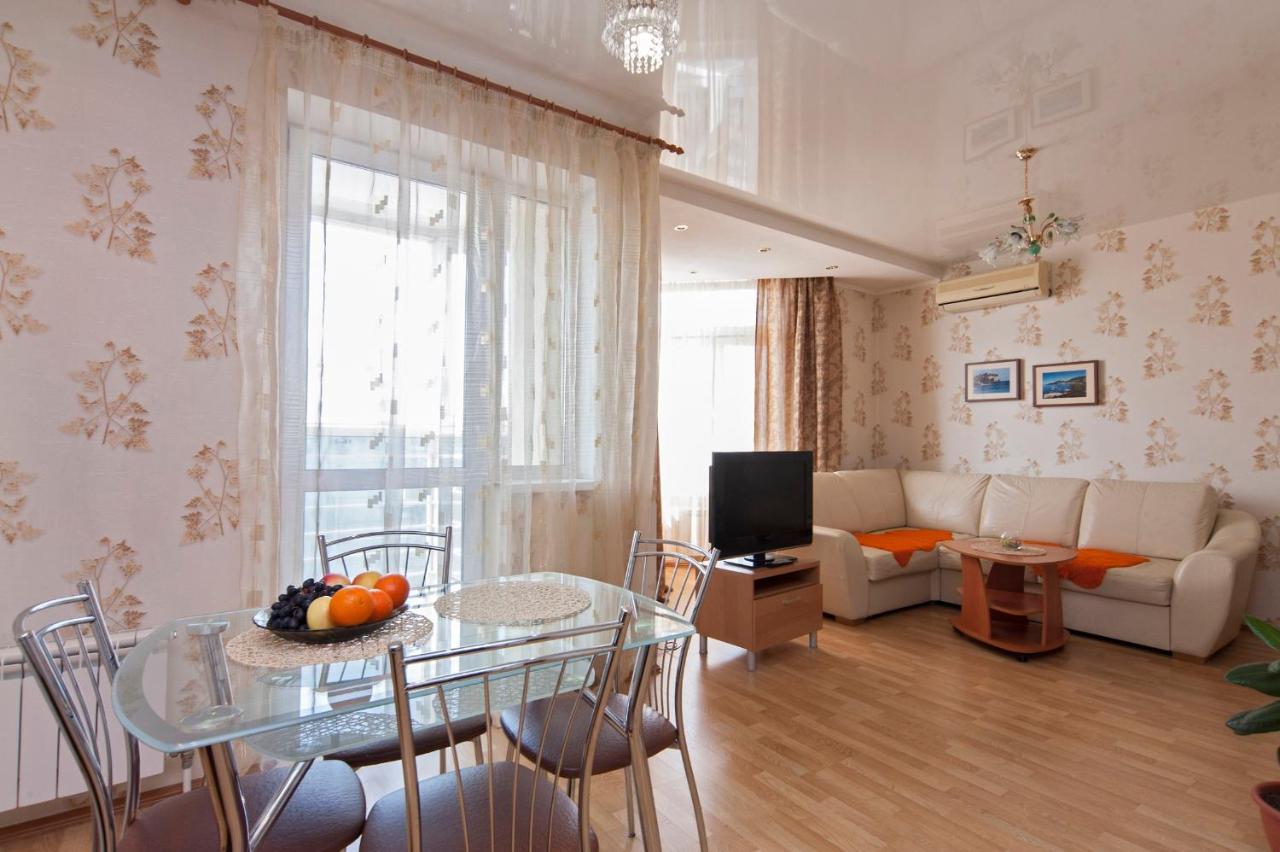 Apartments Кузнечная 83 Ekaterinburg Luaran gambar